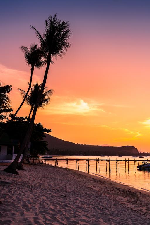 Samui Pier Beach Front & Resort Pantai Bangrak Luaran gambar