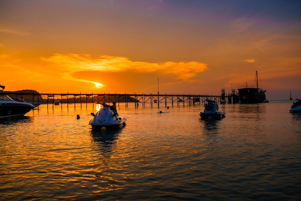 Samui Pier Beach Front & Resort Pantai Bangrak Luaran gambar